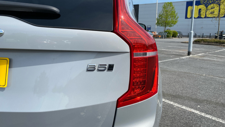 Volvo XC90 2.0 B5P Ultimate Dark 5dr AWD Geartronic Petrol Estate